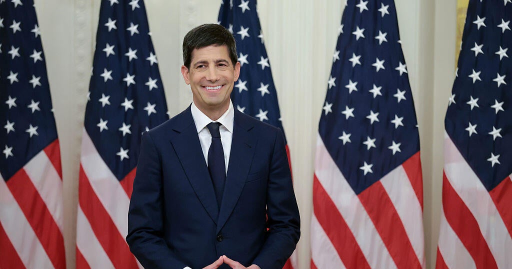 Kevin Warsh 宣誓就任聯儲局主席