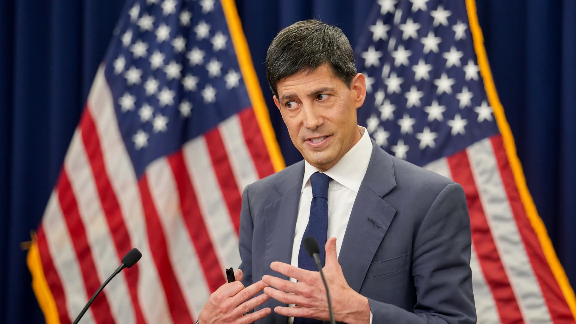 Fed chair Kevin Warsh at FOMC