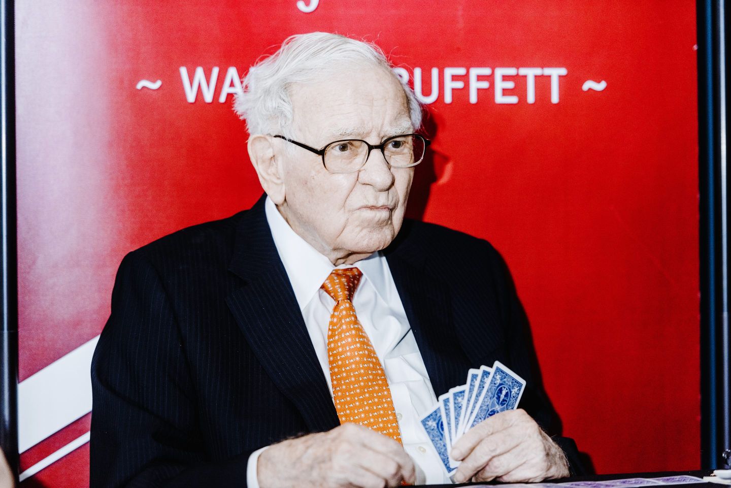 Warren Buffett 2019 年股東會場邊打橋牌