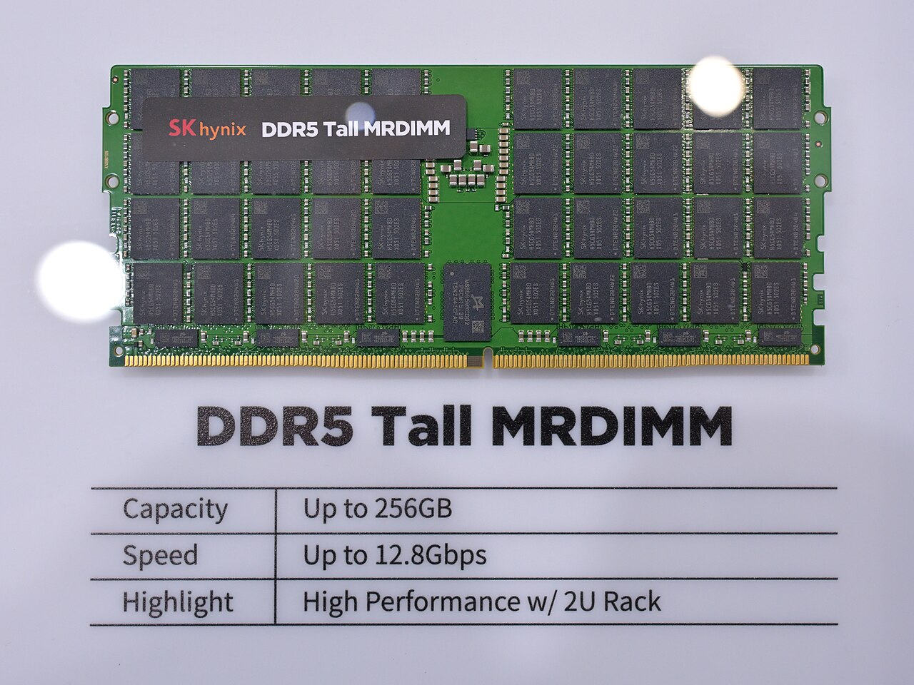 SK Hynix DDR5 module