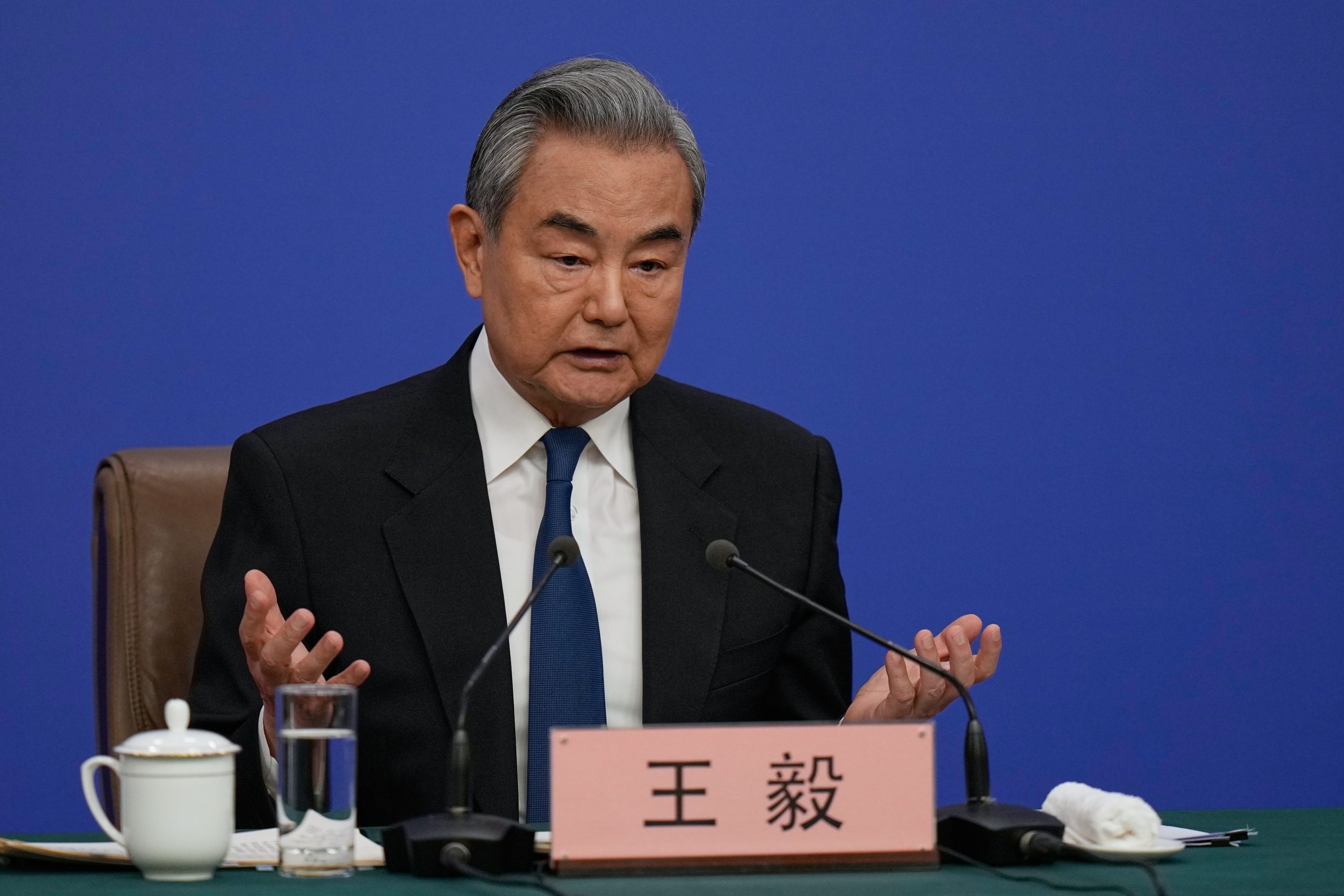 中國外長王毅