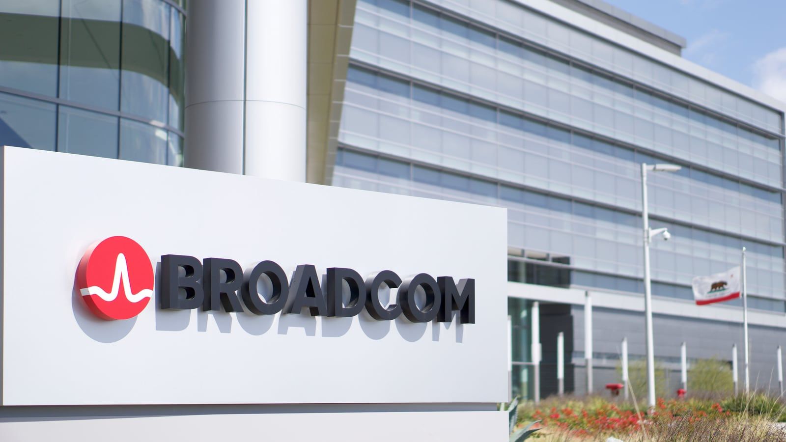 OpenAI 同 Broadcom 公布合作開發 10GW 自家 AI accelerator (代號 Nexus)