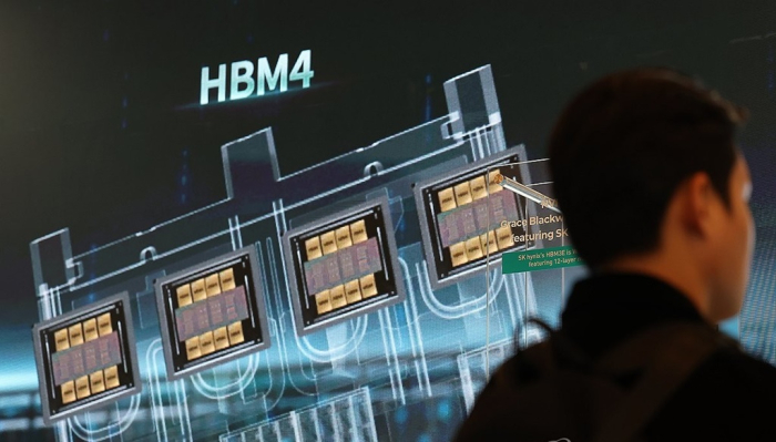 SK Hynix HBM4 chips at CES 2026