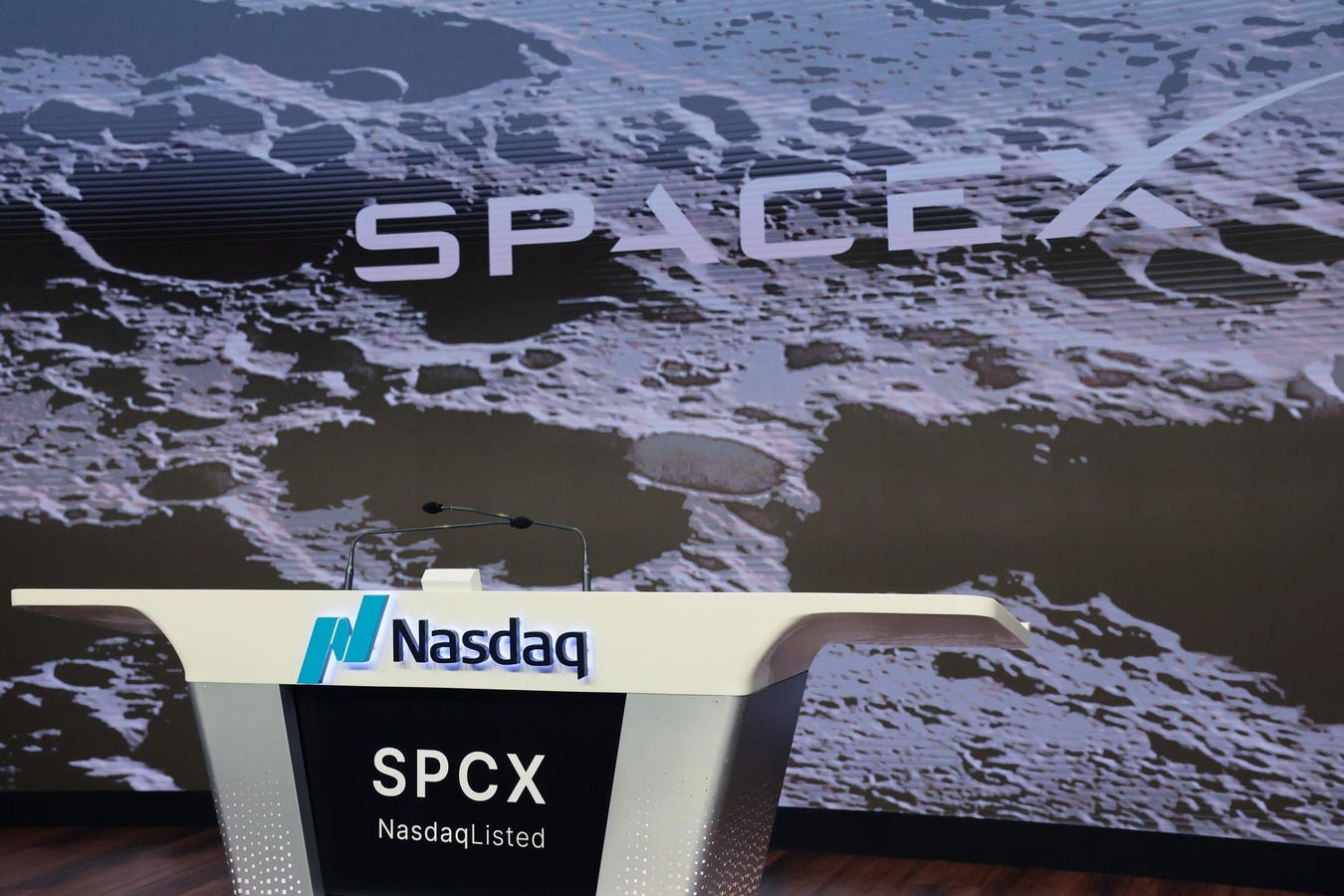 SpaceX 拋售